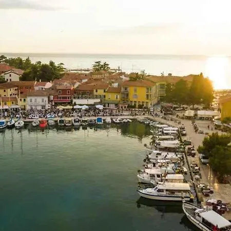 In Porec/istrien 9901 *
